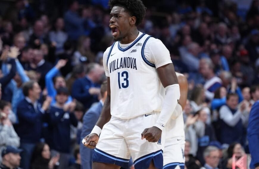 Villanova defeats No. 9 UConn basketball in down-to-the-wire thriller