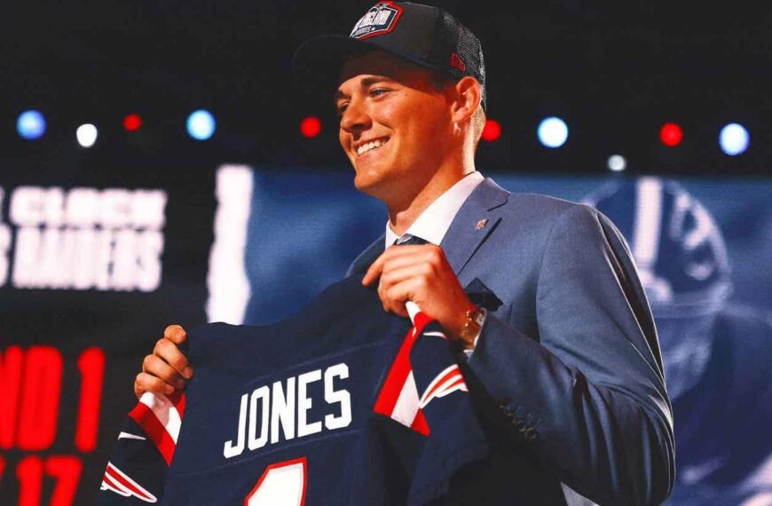 Mac Jones finally joins 49ers, 4 years after they nearly drafted him